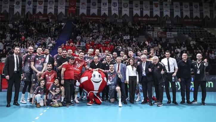Ziraat Bankkart, CEV Şampiyonlar Ligi'nde final four'da!