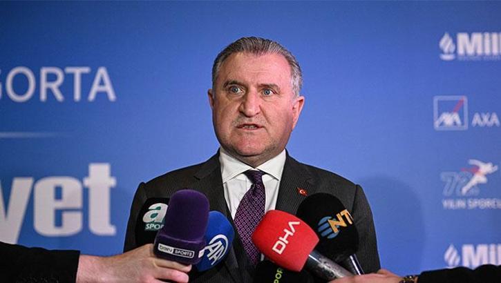 Gençlik ve Spor Bakanı Osman Aşkın Bak’tan Ziraat Bankkart için tebrik mesajı