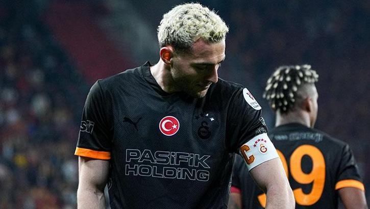 Galatasaray'ın yıldızı Barış Alper Yılmaz sahneye çıktı! Zirveyi yakaladı