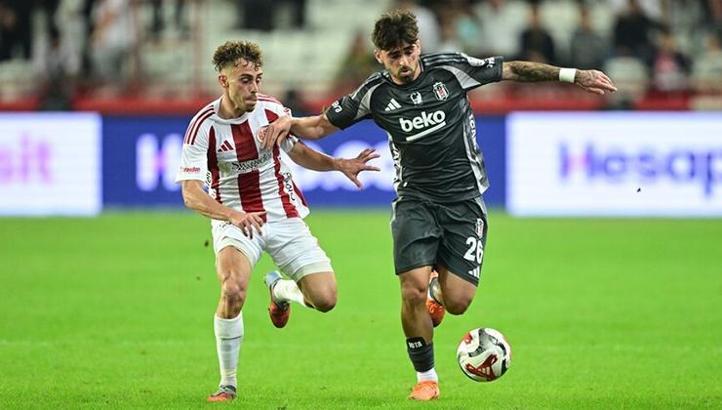 Beşiktaş Antalyaspor maçında iki yıldız yok!