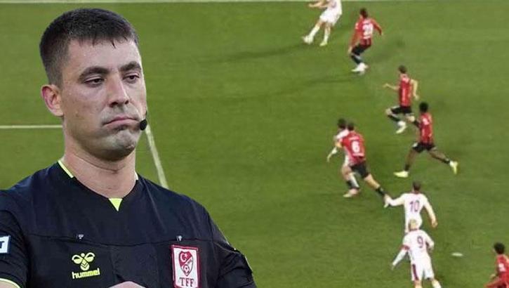Galatasaray'dan maç esnasında ofsayt tepkisi! 'Sahalarda ender görülen...'