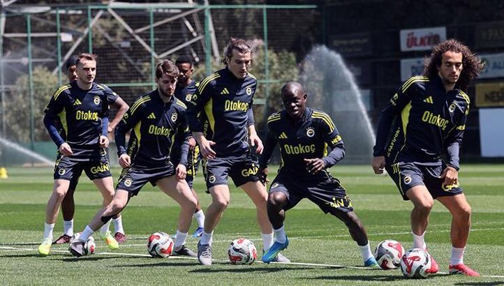 Fenerbahçe Konyaspor maçına hazır