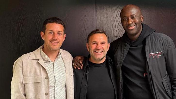 Efsane futbolcu Yaya Toure'den, Galatasaray teknik direktörü Okan Buruk'a ziyaret! 'Harika bir deneyimdi'