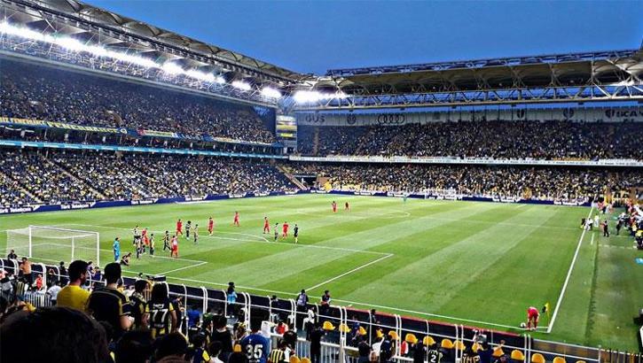 Fenerbahçe'den bilet açıklaması! '18 yaş altına ücretsiz'