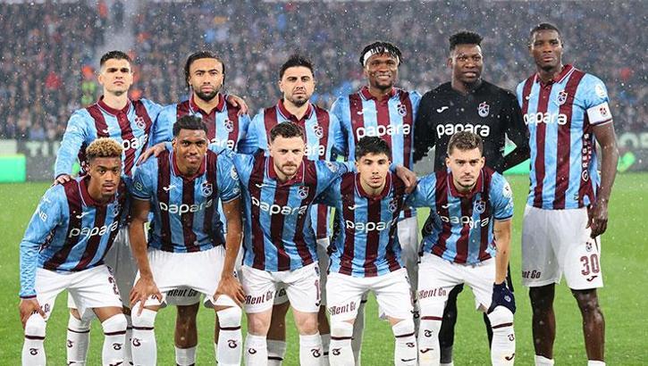 Trabzonspor'un yıldızı Beşiktaş'a karşı yok! Kırmızı kartla oyun dışında kaldı