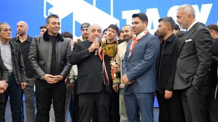 BAL'a yükselen Feriköyspor şampiyonluğunu gençlere armağan etti
