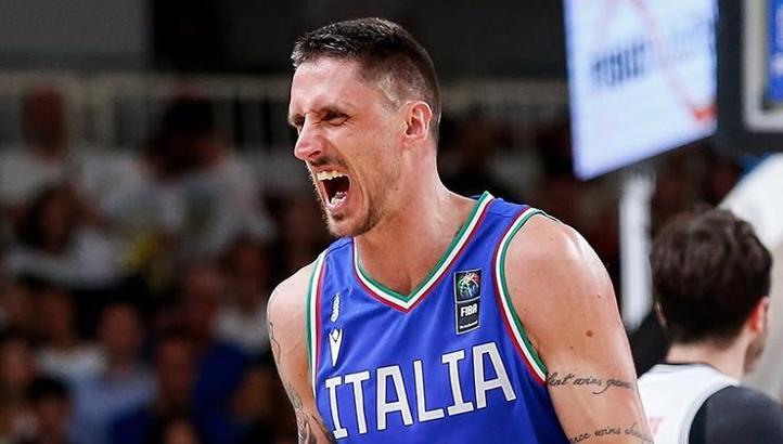 İtalyan basketbolcu Achille Polonara kariyerine son verdi