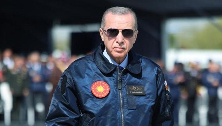 Cumhurbaşkanı Erdoğan'dan Galatasaray'a tebrik
