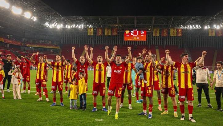 Göztepe, Avrupa umutlarını son haftaya taşıdı