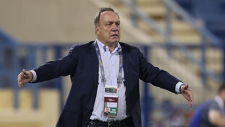 Dick Advocaat, Curaçao'ya geri döndü!