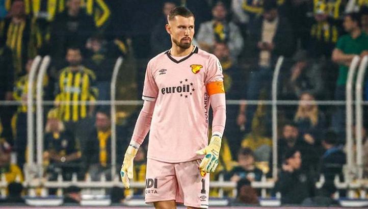 Süper Lig'de en fazla süreyi Göztepe kalecisi Lis aldı