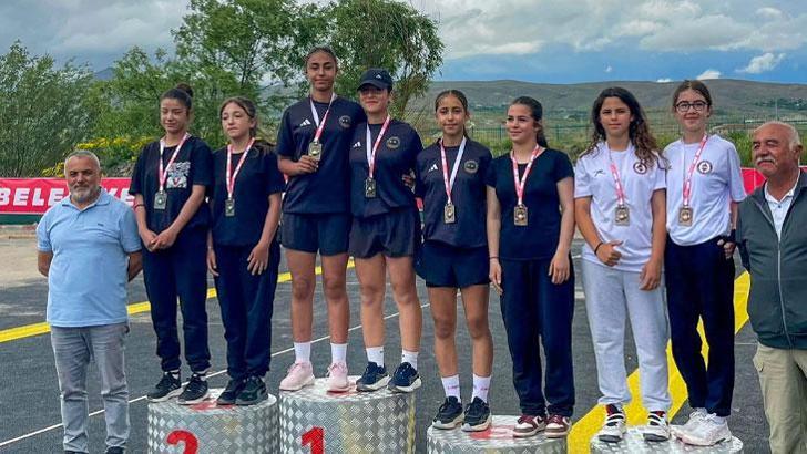 Bingöl Belediyesi Yaşam Spor Kulübü'nden Türkiye şampiyonlukları
