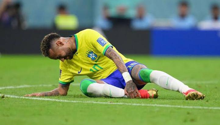 Brezilya'ya Neymar'dan kötü haber! 2 maçta yok