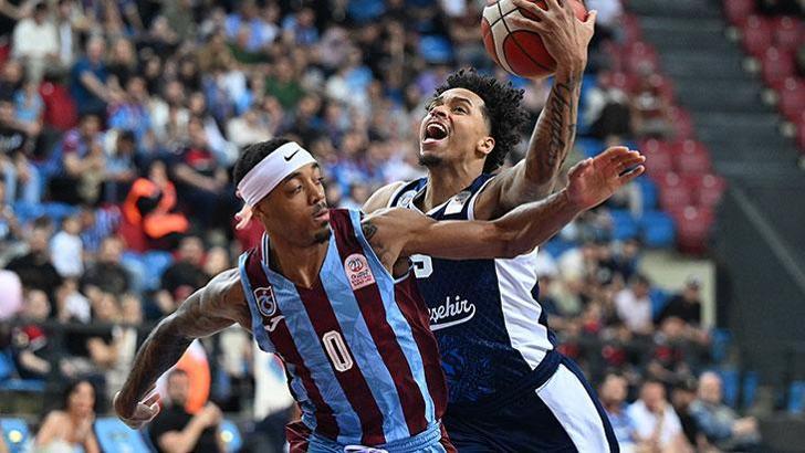 İlk yarı finalist Bahçeşehir Koleji oldu... Trabzonspor - Bahçeşehir Koleji maç sonucu 78-94