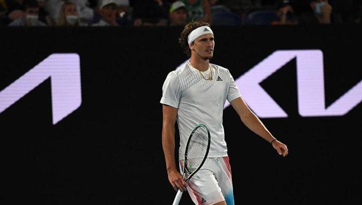 Alexander Zverev çeyrek finale yükseldi