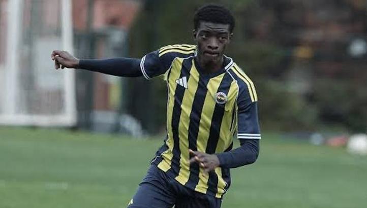 Benfica, Fenerbahçe'nin yıldız adayı Adams Kone'yi istiyor!