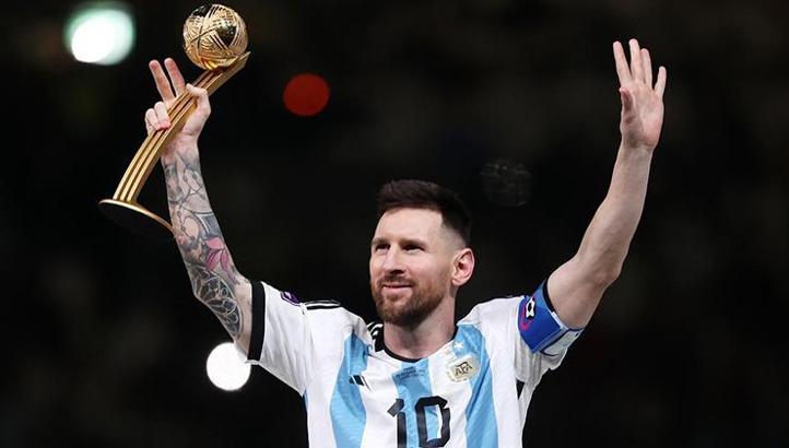 Dünya Kupası'nın iki 'Altın Top'a sahip tek oyuncusu Messi