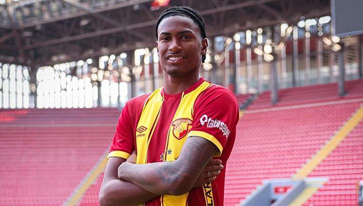 Göztepe’de ayrılıklar sürecek