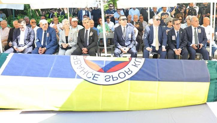 Fenerbahçe'nin acı günü: Köksal Özbek son yolculuğuna uğurlandı