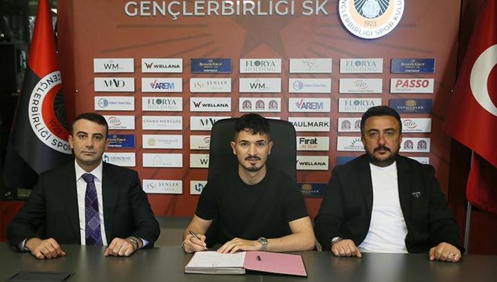 Gençlerbirliği, Fıratcan Üzüm'ün sözleşmesini 1 yıl uzattı
