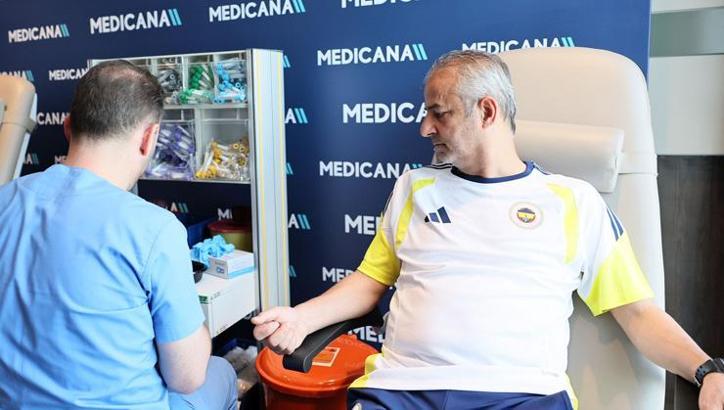 Fenerbahçe'de sağlık kontrolleri başladı