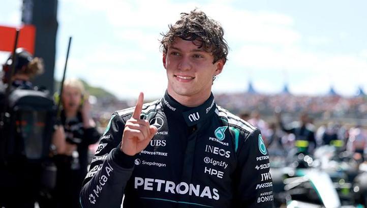 Formula 1 Büyük Britanya Grand Prix'sinde sprint yarışını Kimi Antonelli kazandı