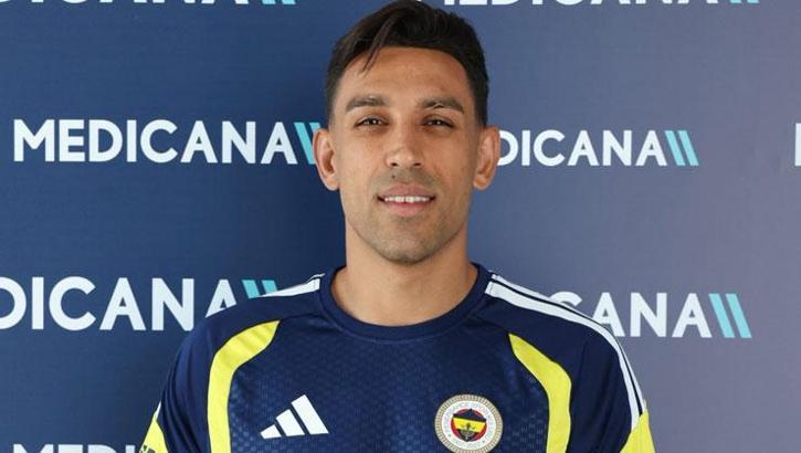 Fenerbahçe'de milli futbolcular sağlık kontrolünden geçti