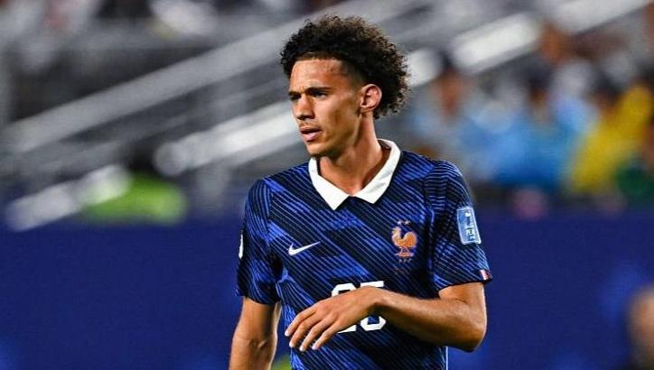 PSG, Monaco'nun yıldızını kaptı