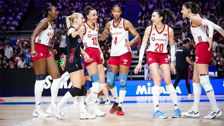 Filenin Sultanları VNL 3.haftasına zaferle başladı! Üst üste 6'ıncı galibiyet | Türkiye 3-1 Polonya
