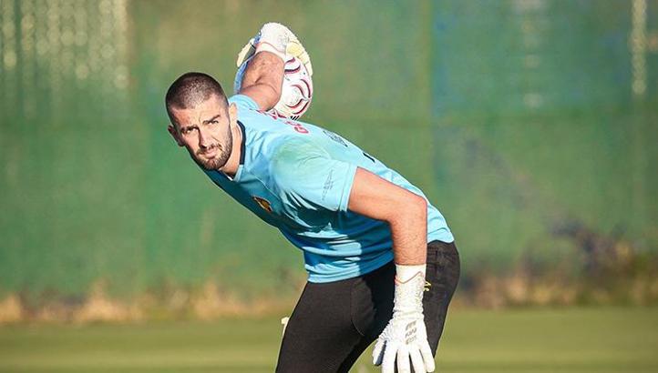 Göztepe'de sıra kaleci transferinde