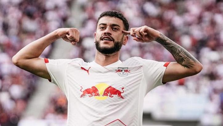 Göztepe, Romulo'dan para kazanmaya devam ediyor