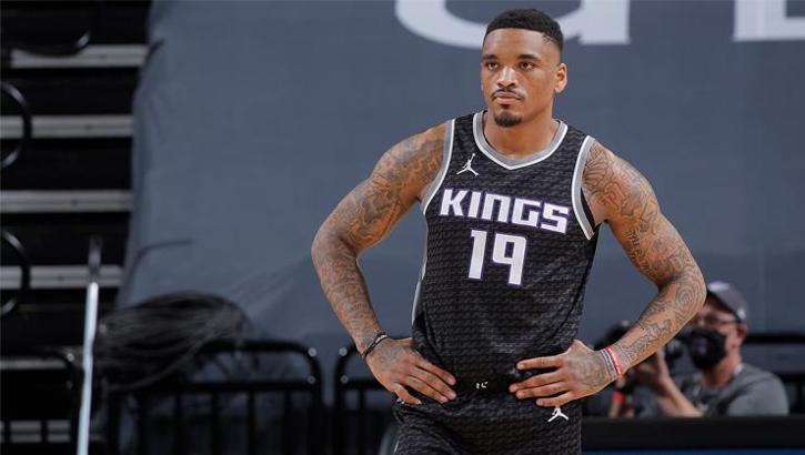 Beşiktaş has announced a transfer! The club has signed DaQuan Jeffries