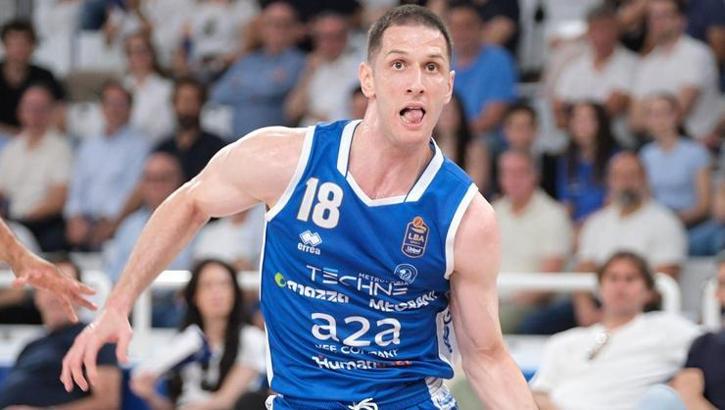 Galatasaray has signed Nikola Ivanovic