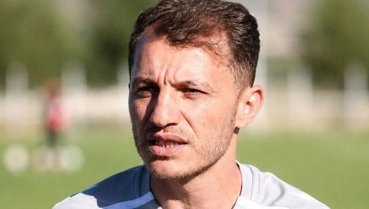 Ziya Erdal Sivasspor'a bu kez saha kenarında döndü: 'Başarabileceğimi düşünüyorum'