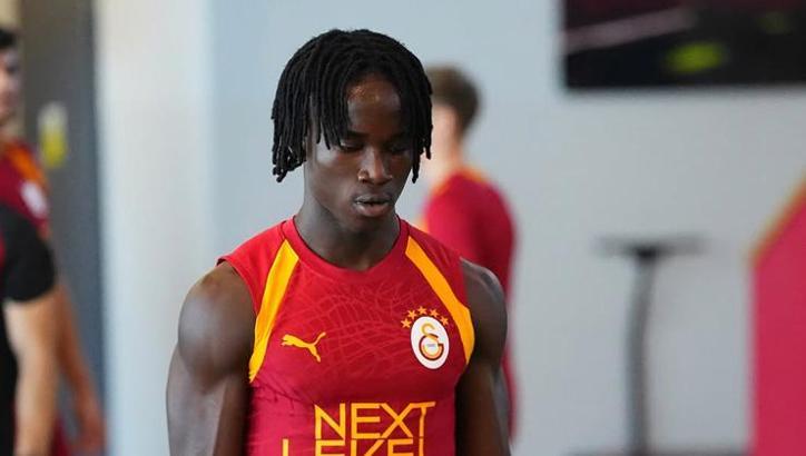 Galatasaray Considers a Loan Deal for Renato Nhaga! A Club from Portugal Has Expressed Interest