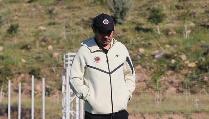 Gençlerbirliği Teknik Direktörü Metin Diyadin'den transfer açıklaması