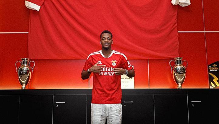 Benfica, Jhon Duran'ı kiralık olarak kadrosuna kattı