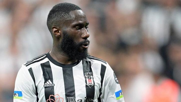 Konyaspor Arthur Masuaku'da mutlu sona ulaştı