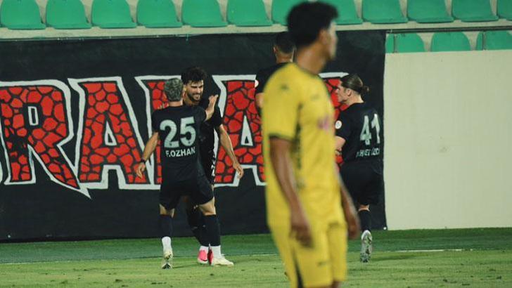 Vanspor'dan müthiş geri dönüş; 0-2'den 3-2 galibiyet! (ÖZET) Vanspor FK - İstanbulspor maç sonucu 3-2