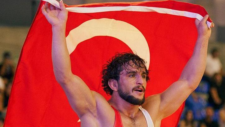 Ahmet Duman'dan, Akdeniz Oyunları'nda altın madalya