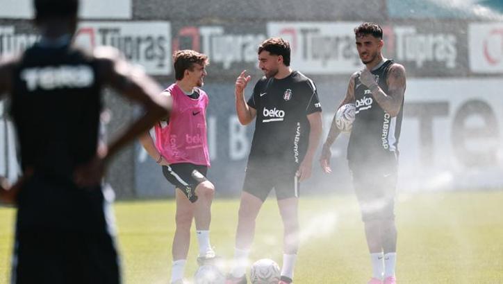 Beşiktaş'ta yıldız oyuncu kadroda yok