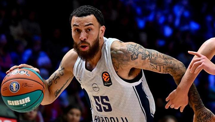 Anadolu Efes'te Mike James şoku! Resmi açıklama geldi