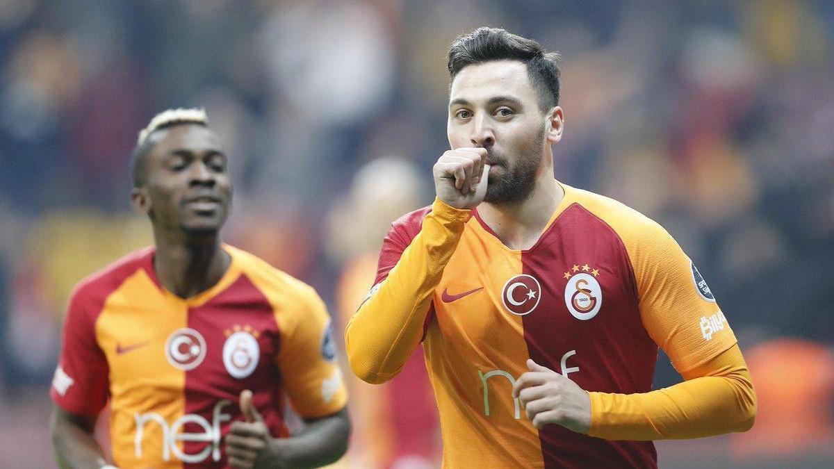 Galatasarayda Sinan Gümüşe Sürpriz Talip Galatasaray Gs Haberleri Spor