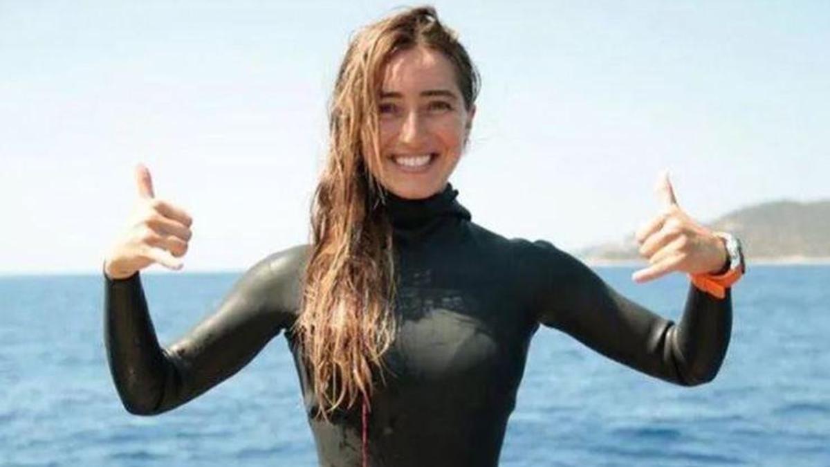 Şahika Ercümen'den, Kaş'ta Şampiyonluk Dalışı! 62530d3145d2a088403998ae