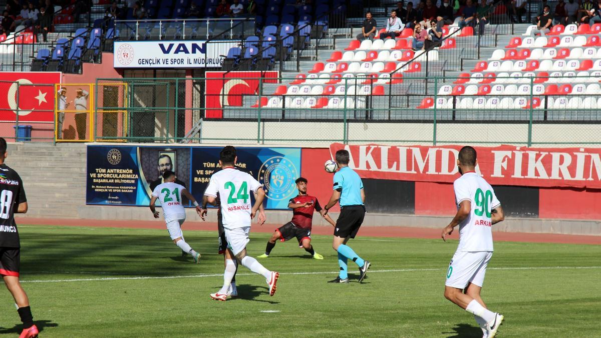 Vanspor FK-Diyarbekirspor Maç Sonucu: 3-1 - Futbol Haberleri - Spor