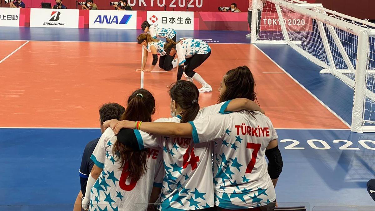 Bakan Kasapoğlu'ndan Golbol Milli Takımı'na destek çağrısı