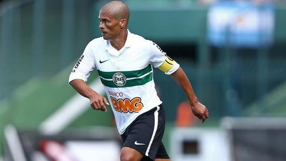 Ve Alex Aslan oldu! - Fanatik Gazetesi Futbol Haberleri - Spor