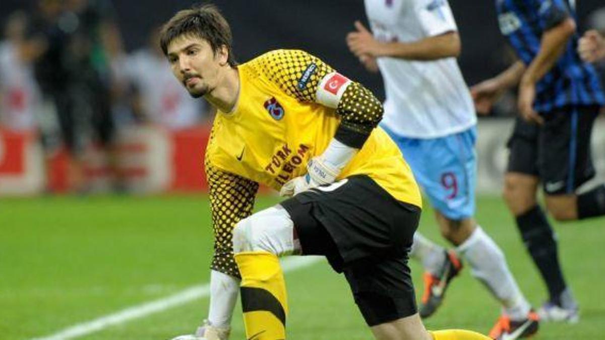 Tolga Zengin kimdir, nereli, kaç yaşında? Tolga Zengin hangi takımlarda oynadı? Tolga Zengin