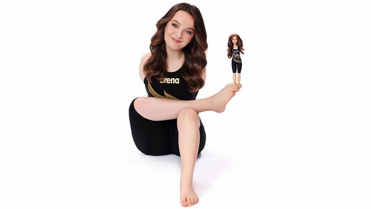 Şampiyon yüzücü Sümeyye Boyacı'nın "Barbie rol modeli" olma mutluluğu