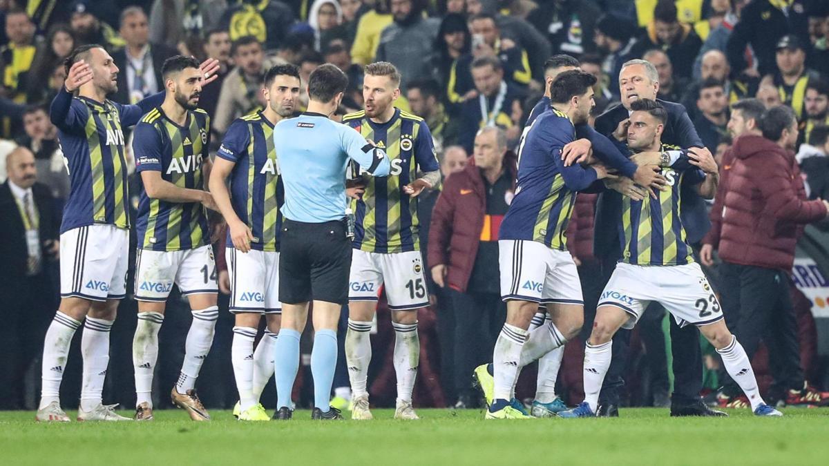 SON DAKİKA! Fenerbahçe-Galatasaray Derbisinin Cezaları Açıklandı ...